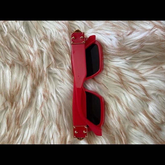 Authentic. Excellent condition. - Picture 5 of 7